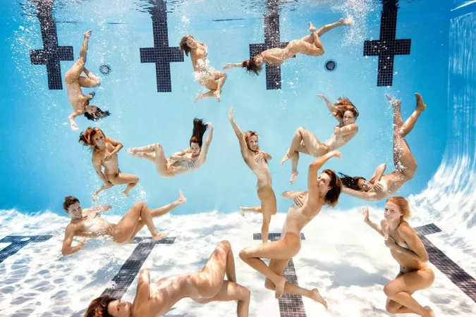 US Olympic Water Polo Team - who is sexiest underwater? by firewires
