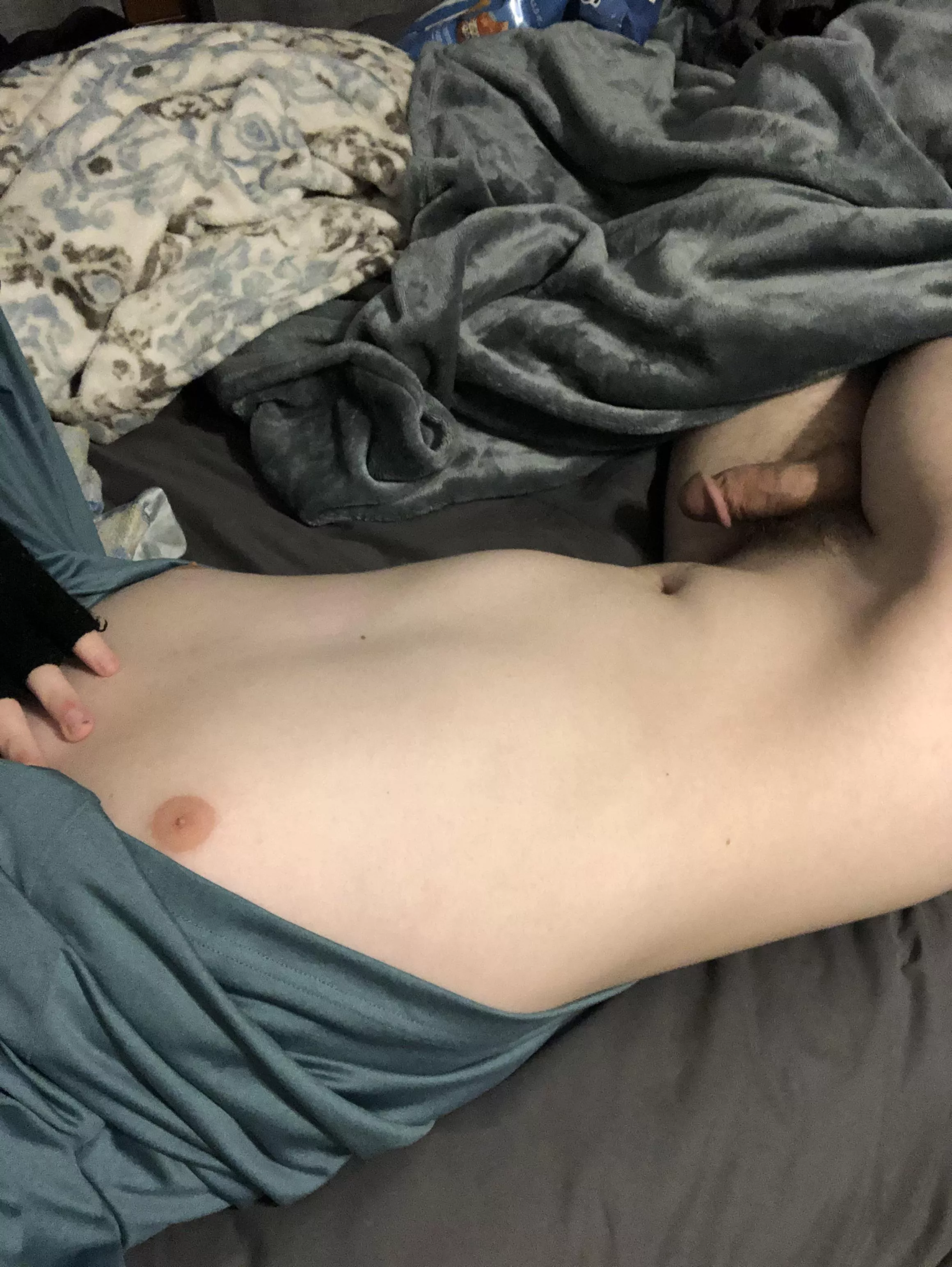 Use me. 🖤 posted by ThiccKirby420