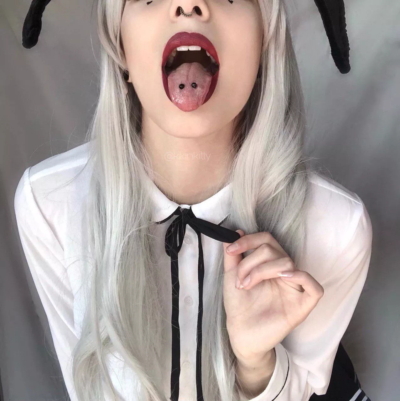 Use my pierced tongue and make your fantasies come true posted by kkinkitty