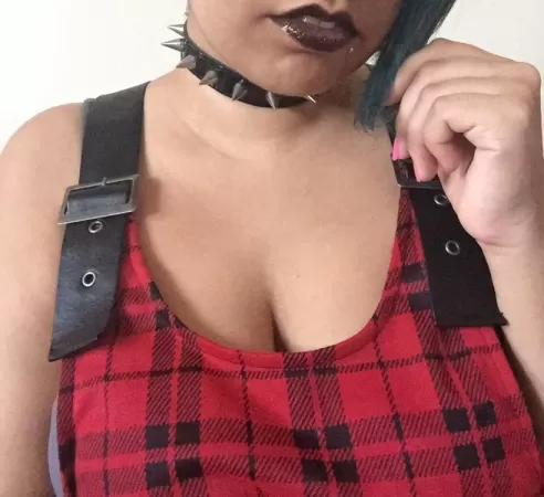 Use this pretty mouth 😘 by Rainbow_Shypie