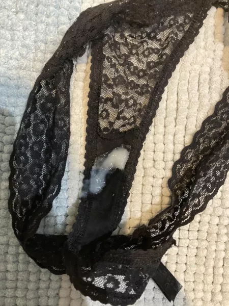 Used her workout thong by pudslide87