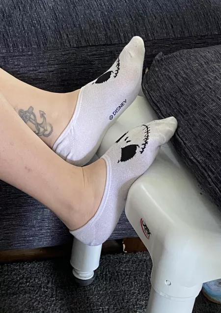 Usually my husband doesn’t like my “fun” print socks...But he says these ultra low no shows are sexy as fuck!! by [deleted]