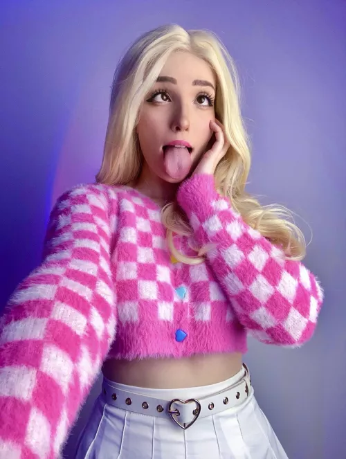 UwU💕 by BetsyWorld