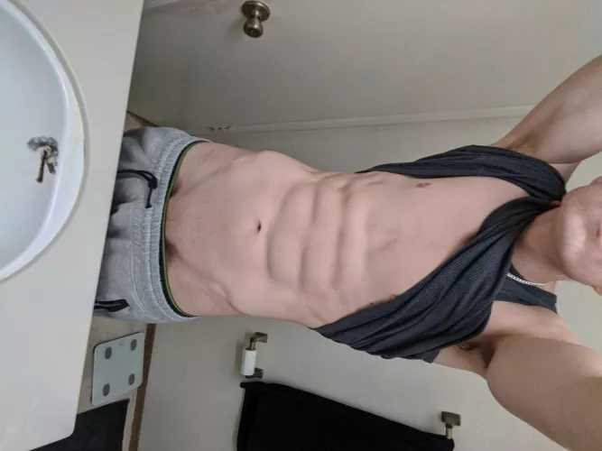 V ready for you to lick 😝 by Novemeber_92