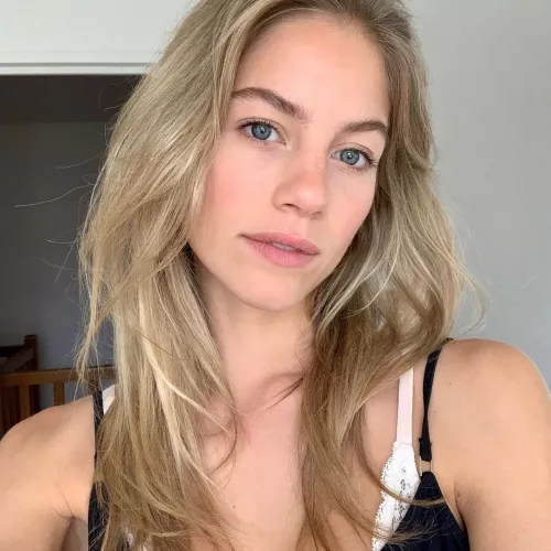 Valeria Laetitia Mariah by Blu3Jell0P0wd3r