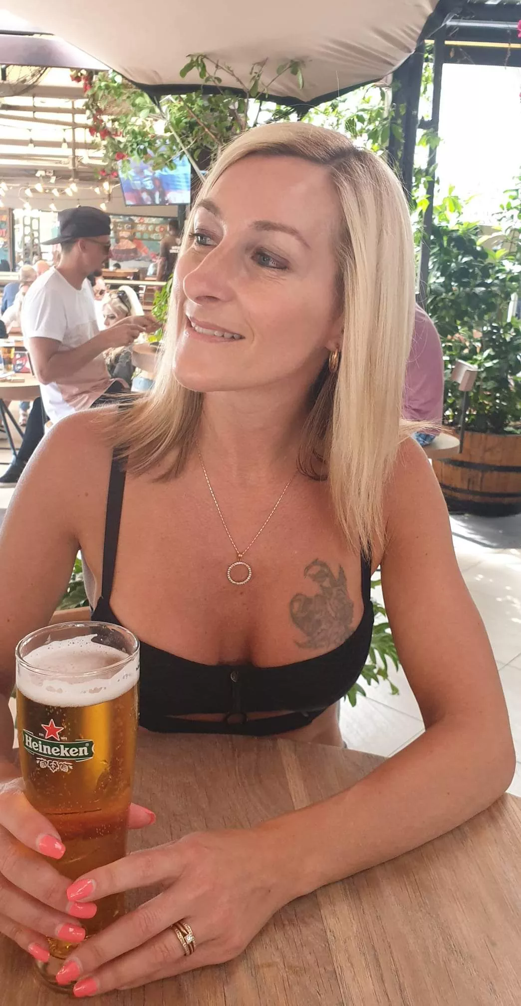 Valerie posted by thementaltyrant