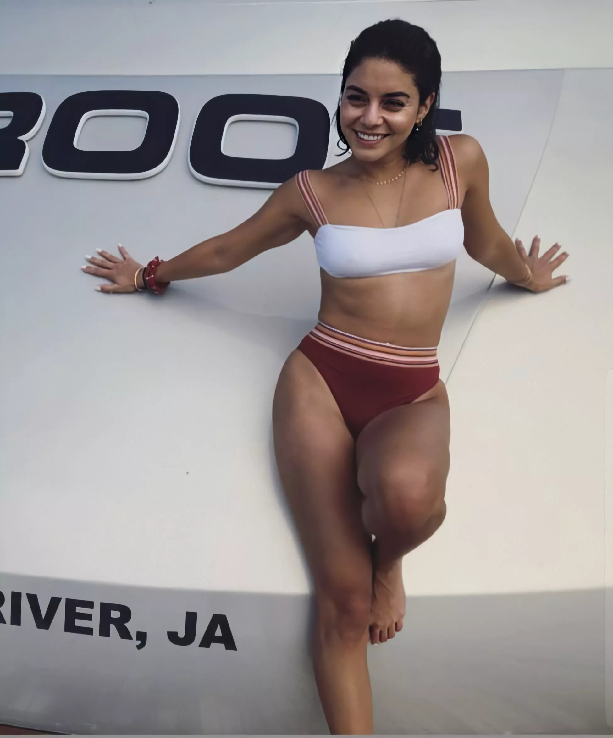 Vanessa Hudgens posted by cor0094