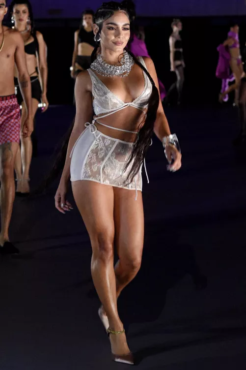 Vanessa Hudgens by goddesslover2122