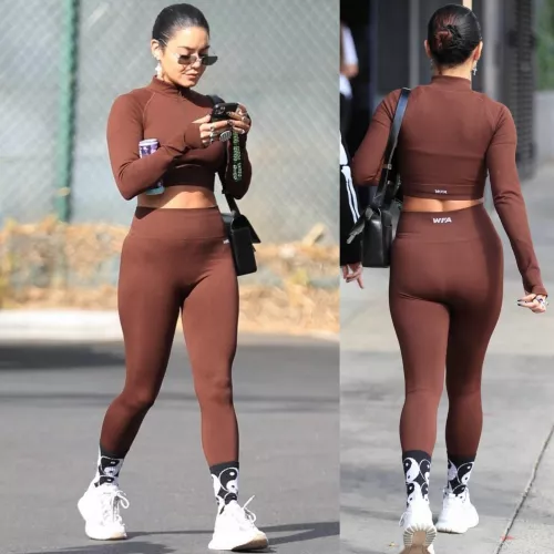 Vanessa Hudgens ass looks so fuckable by proteingun