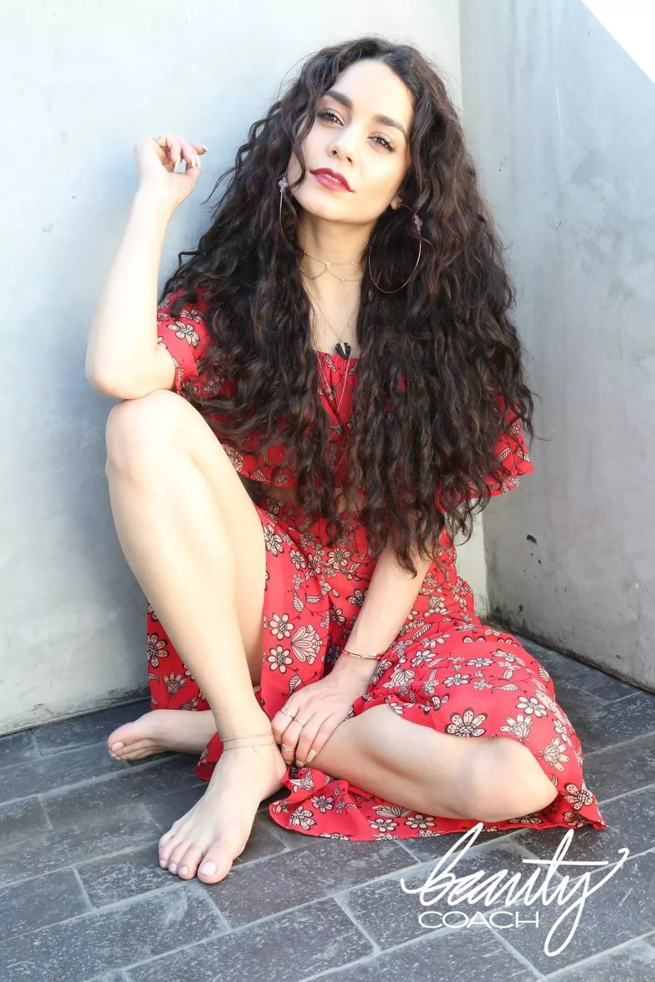 Vanessa Hudgens posted by trashableaccount1