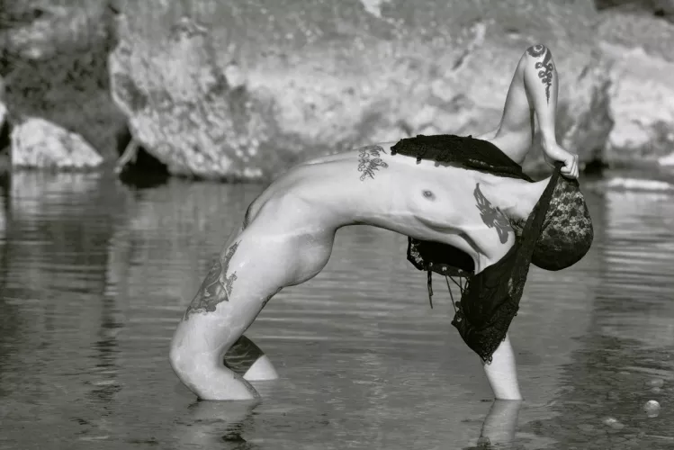 Vanessa in the river by PeopleNudeArt_