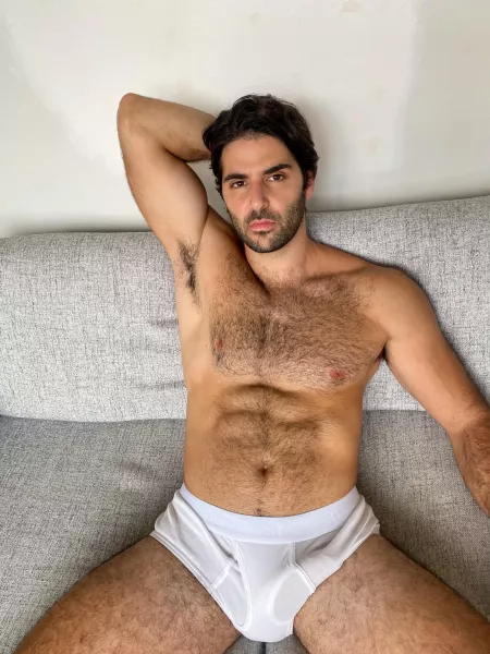 Vegans apparently smell better 😉 by patrickaramouni