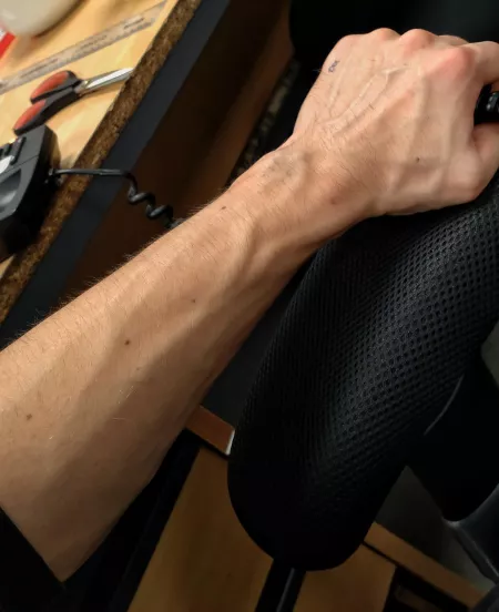 Veins making an appearance on the night shift by 123evolve