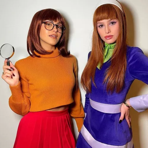 Velma or Daphne? by yunaX2