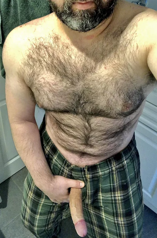 Verdict on Dad pants…sexy or nah? (41) by NorthGamer80