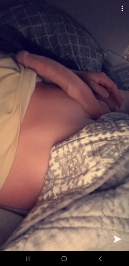 Verified ask for link! 26M PA/WV/OH Muscular Bull for hotwife! by anonwvu223