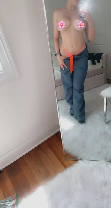 Verified sexy, MD aware. Will follow orders accordingly 😜🤓 by SavannahLynn_xo