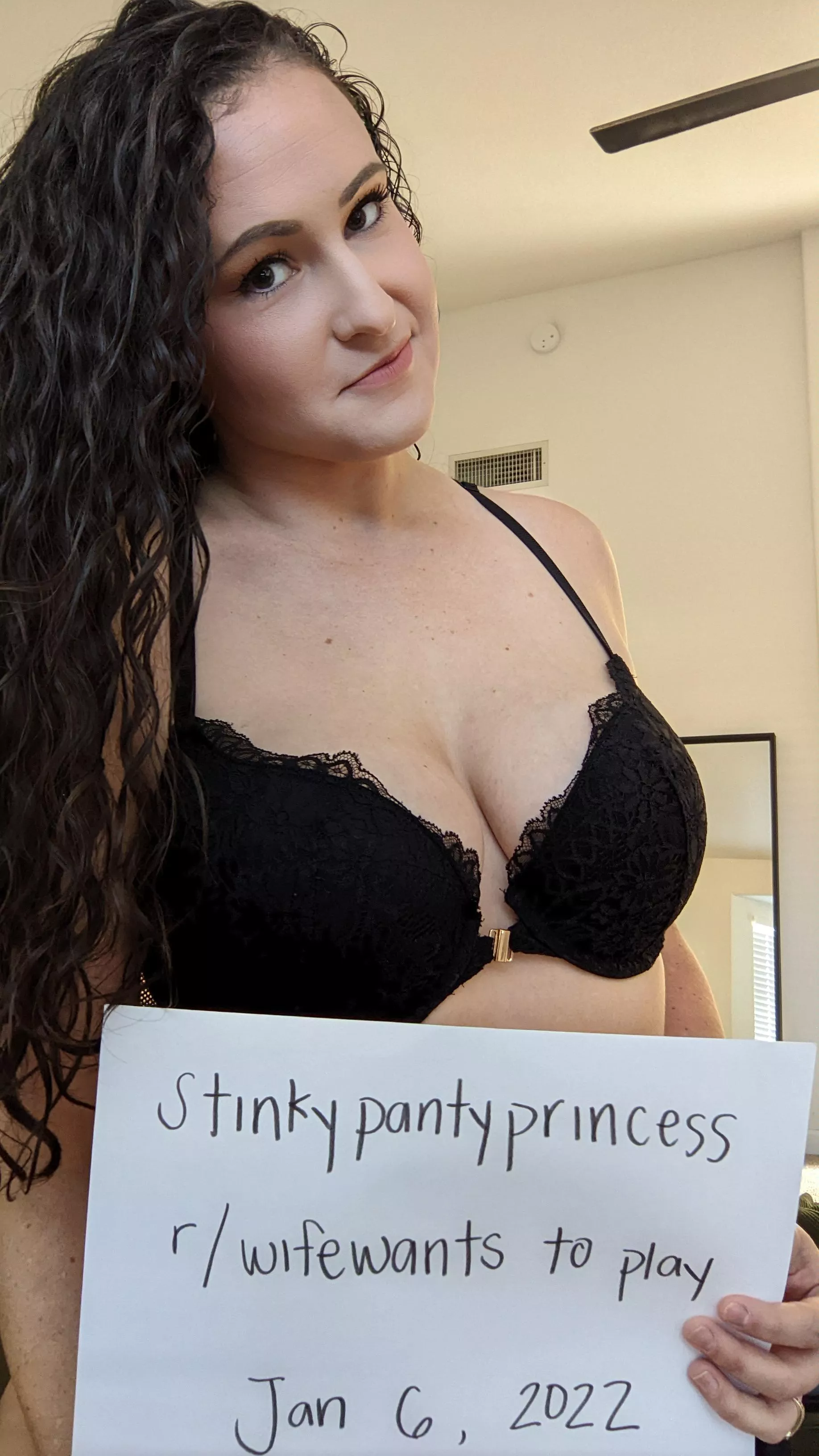 💕 Verify me 💕 posted by StinkyPantyPrincess