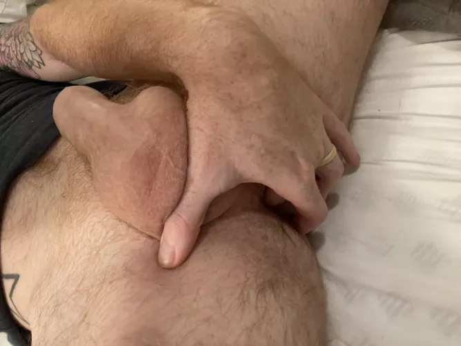 Vers top here, but I love fingering myself. @_mr_ging on twitter by guyisu