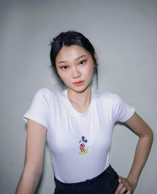 very fine girl 💗 by jazzzlyn