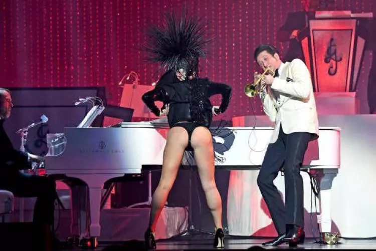 Very Nice Ass by WestMagicCityMan