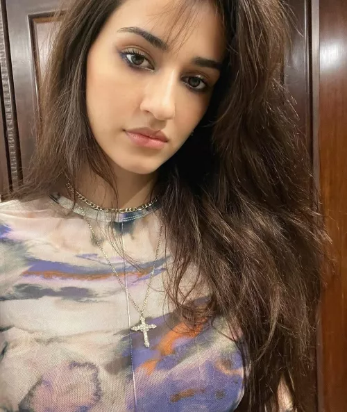 Very pretty! by SnakeBlood456