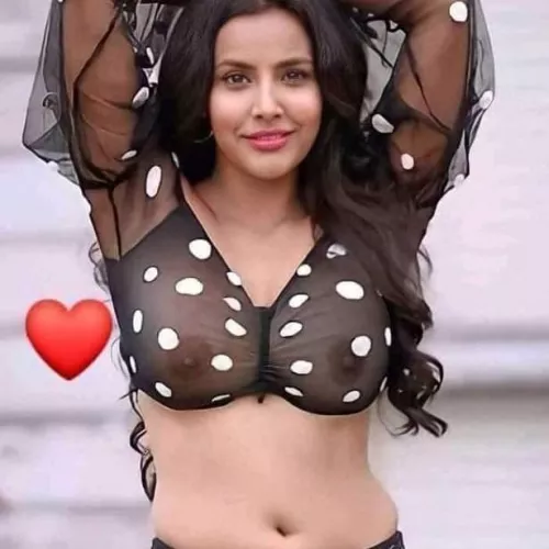 Very sexy grail Hot Bum by Lakurkhan