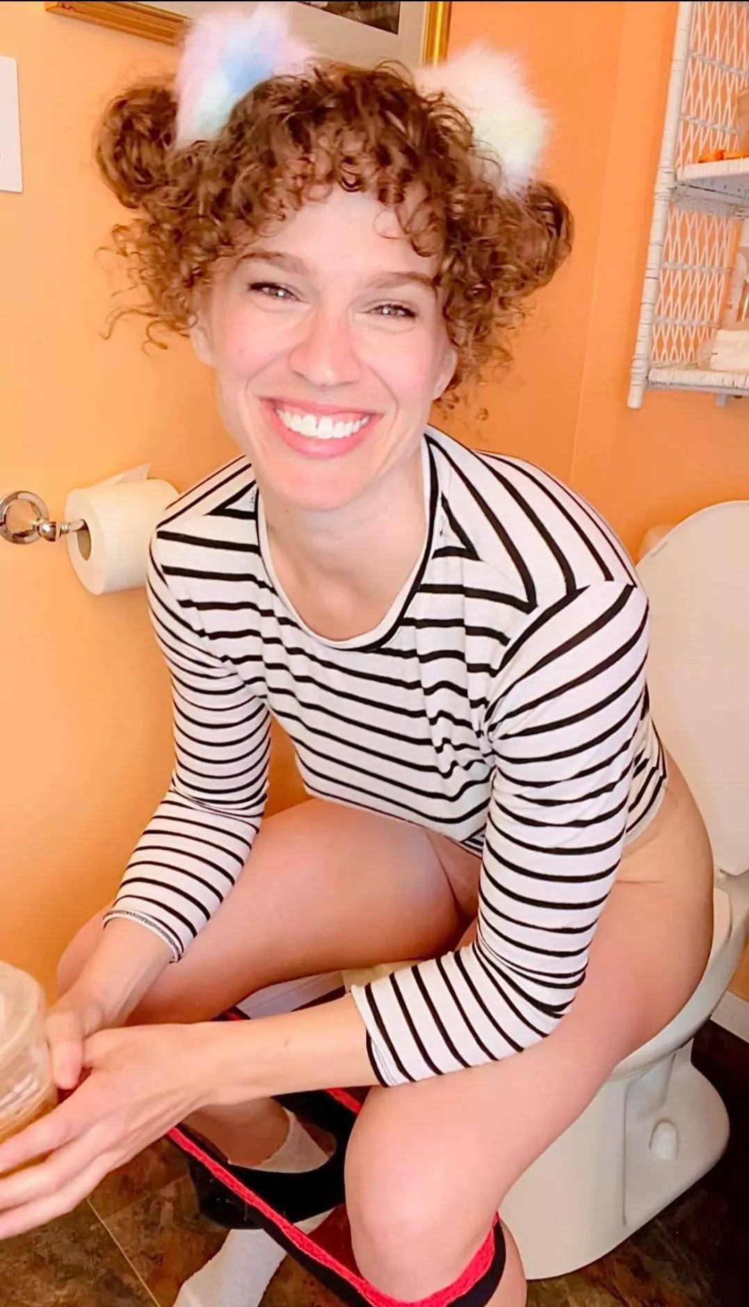 Vibe with Molly on the toilet posted by peeing-girl-lover