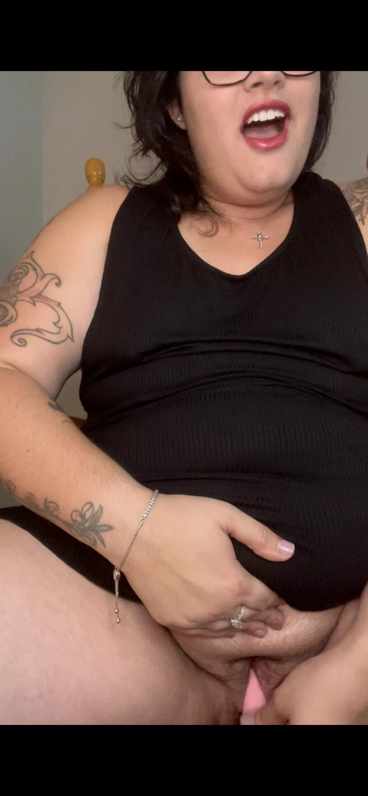 Vibration gets me going 🥰🥰 posted by TheOrgasmicCouple