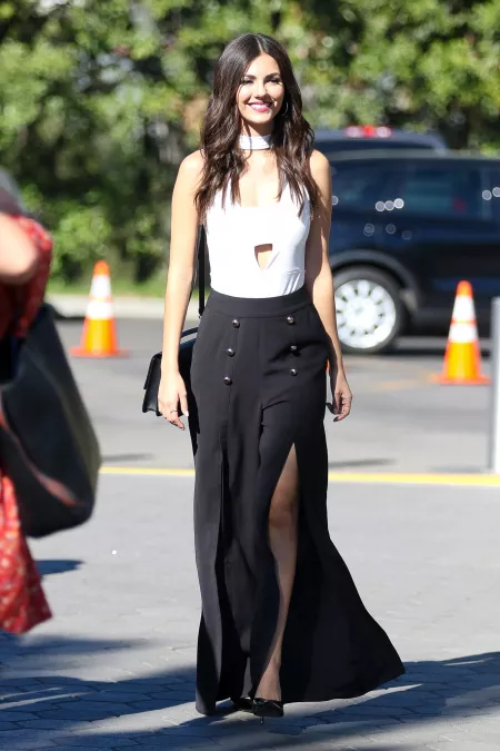 Victoria Justice by OhNoWhatHappenedNow