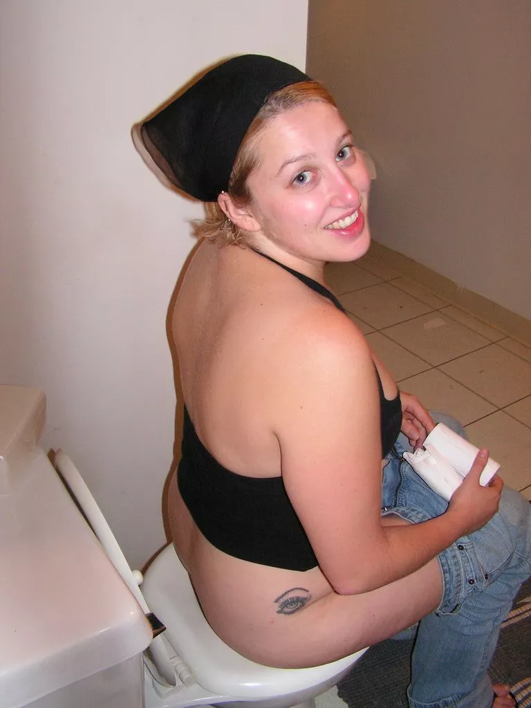 View from behind posted by CatpainTpyos