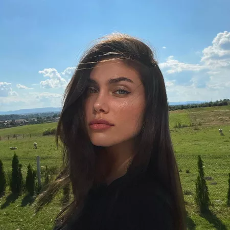 Vika Bronova by itsme_matt