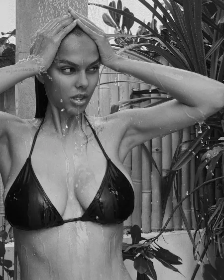 Viki Odintcova by JosiahWillardPibbs