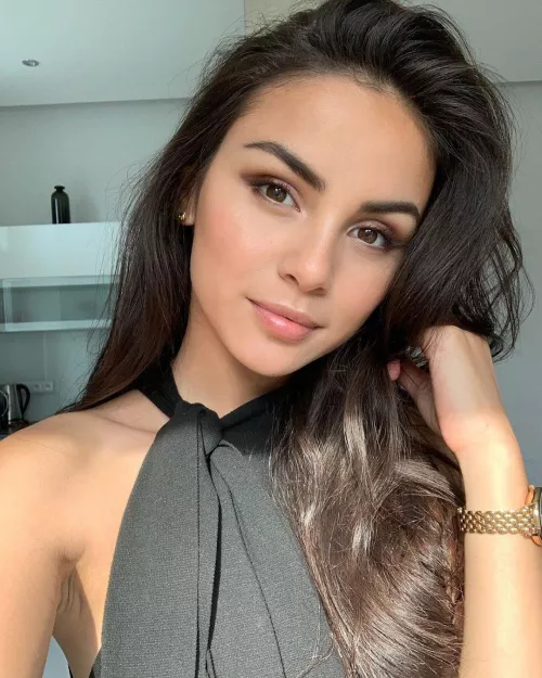 Vindy Krejci by Tomatoflee