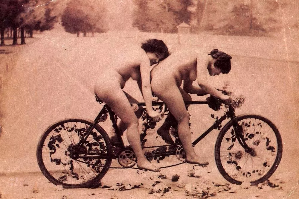 Vintage Tandem posted by zentrox