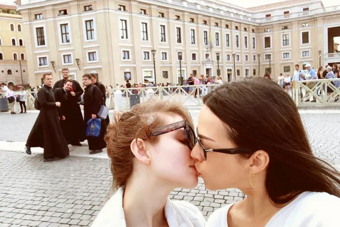 Virgin boys find enlightenment at the Vatican 🙏 by liararoux