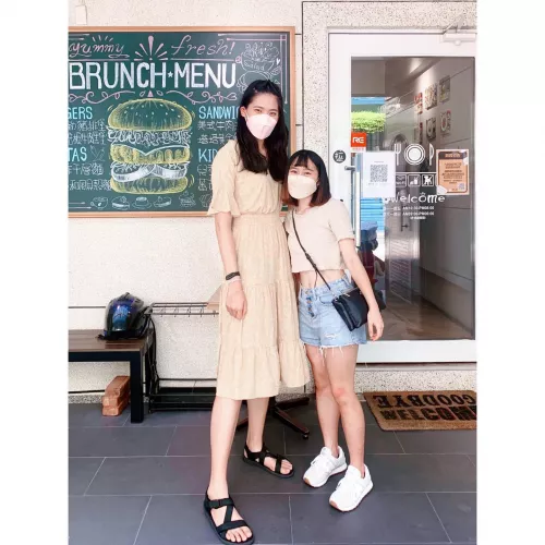 Waist height = shoulder height by sinmantky