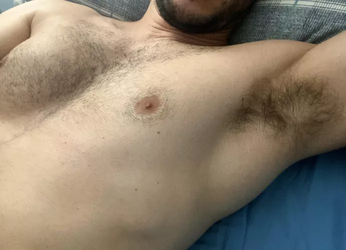 Waiting for a lick 😜 by Hot-mandalorian