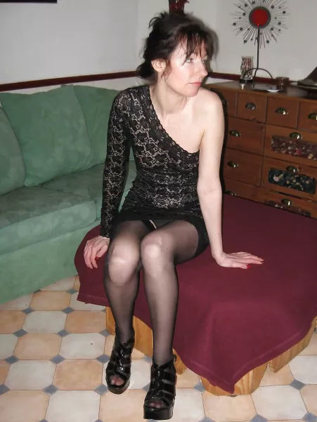 Waiting for the guests to the party by m00nh34dNSFW