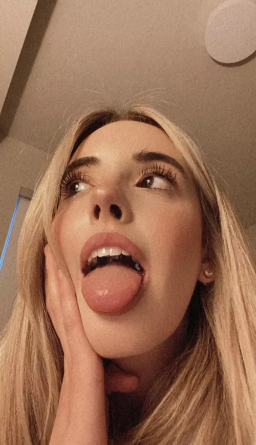 Waiting for u by vegansoda