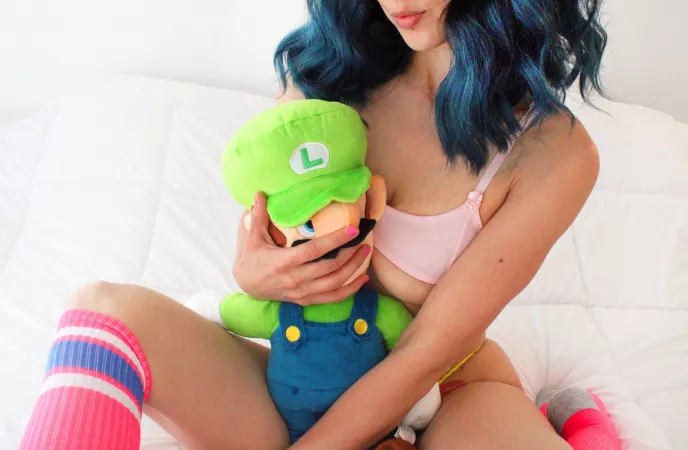 Waiting for you 😘 by Erezmia