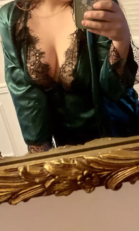 Waiting to be bred by a real man by Radiant-Present7174