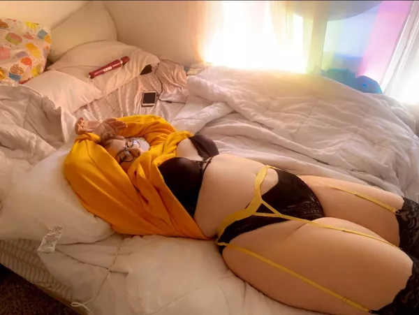 Wake an bake with me ☺️ by Audreyfrombehind2