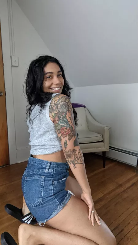 Wake and bake with me? by TarooRooot