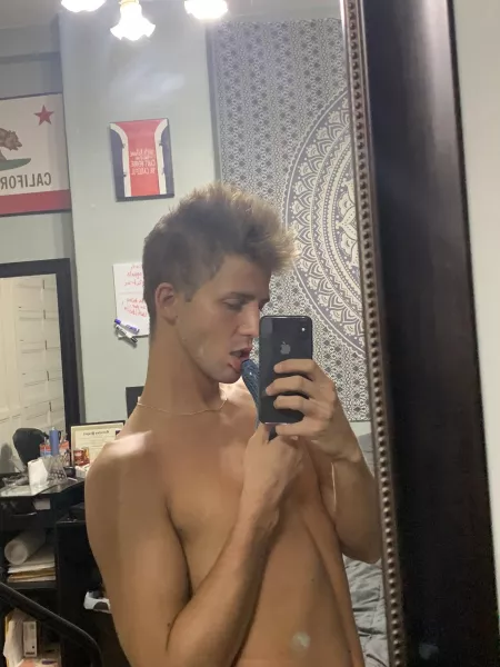 Wake n bake w me by curiouslynoah