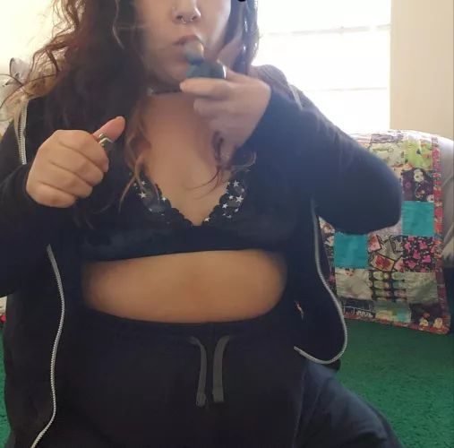 Wakes n bakes with me by Princess-Priscilla-