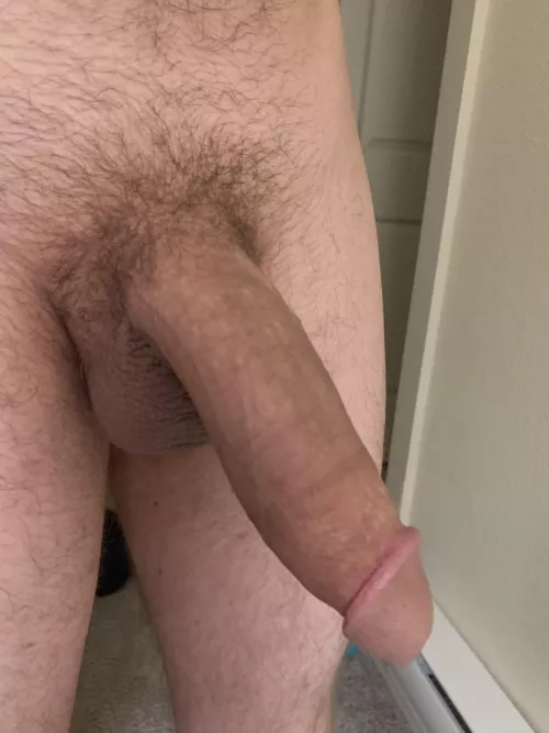 Walking around the house free and swinging by MaestroKenichi