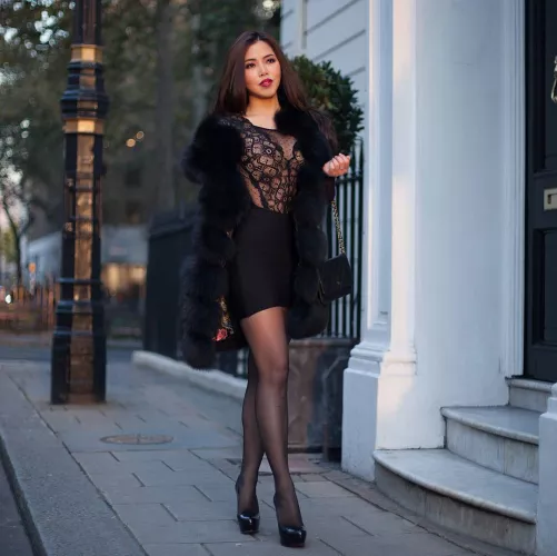 Walking Down the Street by gooningaccount