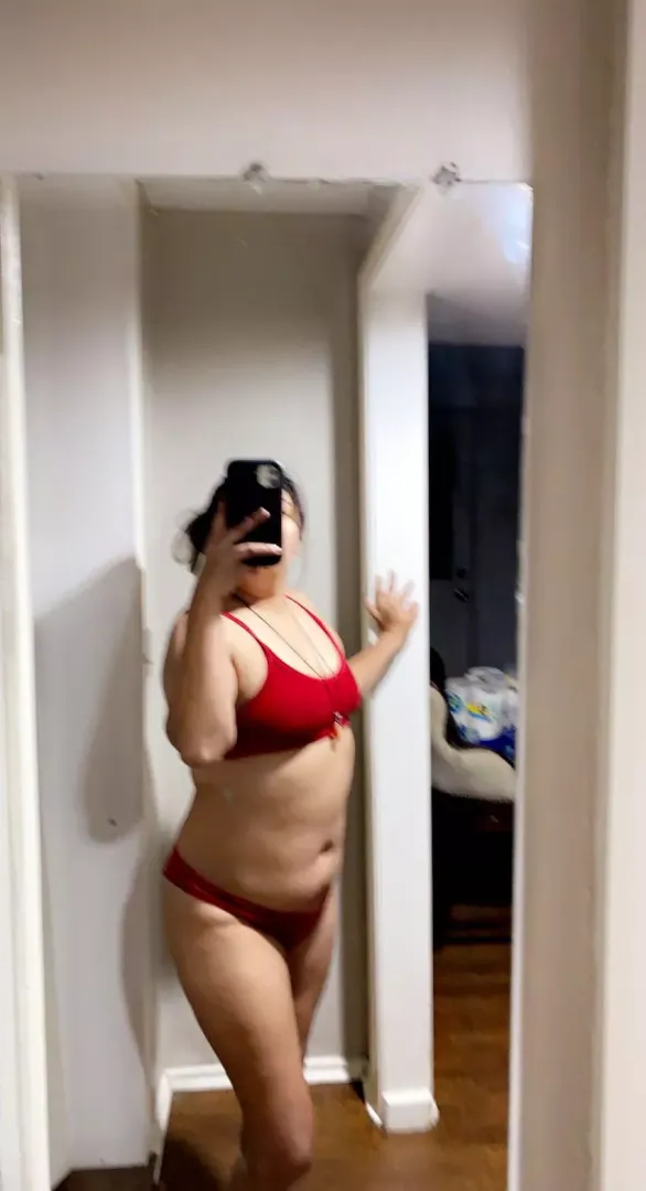 Wanna be my slut? posted by delightfulbooty666