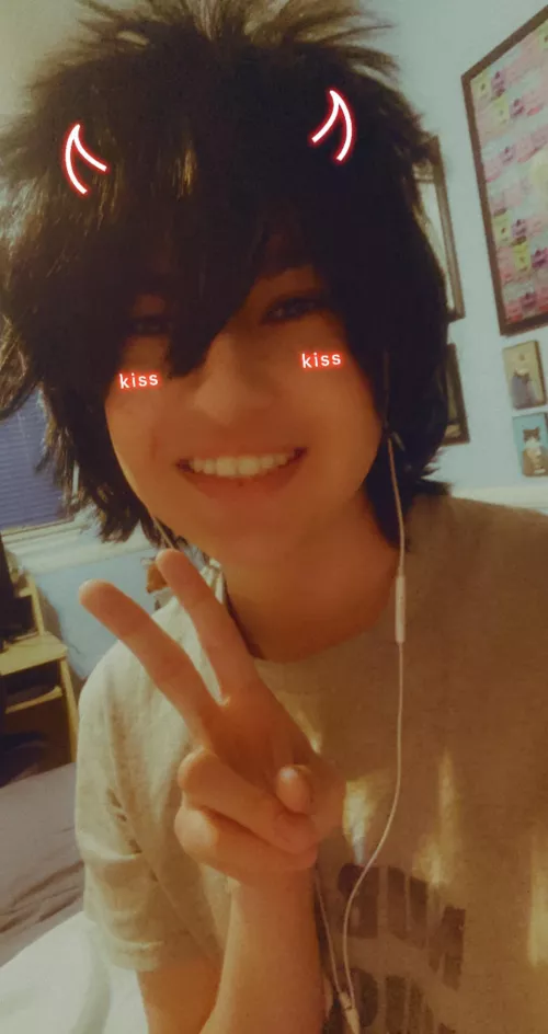 Wanna come over and play Halo? by neekonekonii